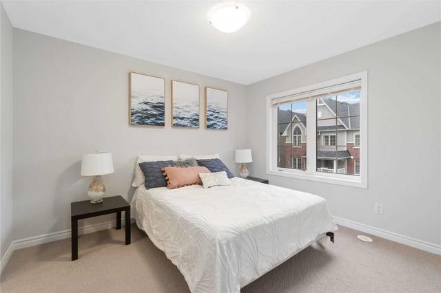 39 Mappin Way, House attached with 2 bedrooms, 3 bathrooms and 2 parking in Whitby ON | Image 12