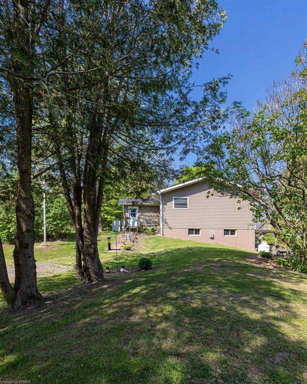 3266 Desert Lake Road, House detached with 2 bedrooms, 0 bathrooms and 6 parking in South Frontenac ON | Image 30
