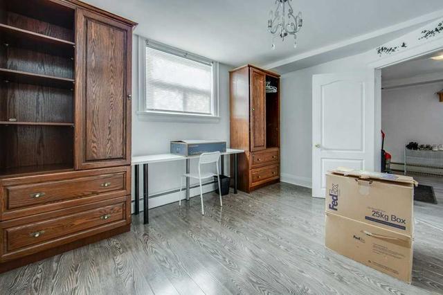 539 Vaughan Rd E, House detached with 9 bedrooms, 5 bathrooms and 6 parking in Toronto ON | Image 26