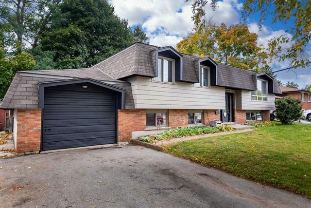 1022 Gallagher Rd, House detached with 3 bedrooms, 2 bathrooms and 4 parking in Burlington ON | Image 1