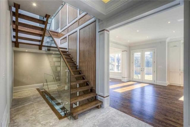 391 Sandhurst Dr, House detached with 4 bedrooms, 6 bathrooms and 7 parking in Oakville ON | Image 16