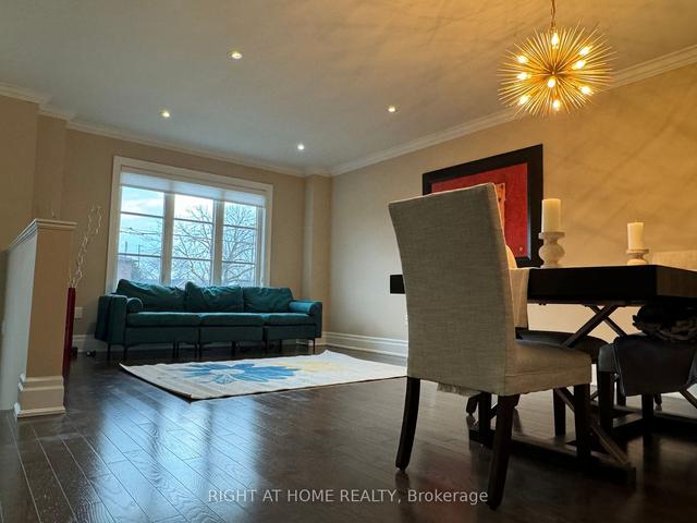 58b Thirty Second St, House detached with 3 bedrooms, 4 bathrooms and 3 parking in Toronto ON | Image 29