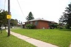 34 Gaitwin Pl, House detached with 4 bedrooms, 3 bathrooms and 3 parking in Toronto ON | Image 3