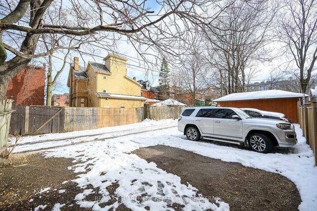 105 East Ave S, House detached with 8 bedrooms, 5 bathrooms and 8 parking in Hamilton ON | Image 22