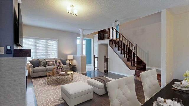 19 Scottsdale Dr, House detached with 3 bedrooms, 4 bathrooms and 3 parking in Clarington ON | Image 21