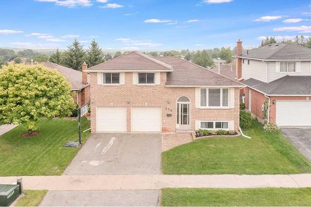 258 Collegiate Dr, House detached with 3 bedrooms, 2 bathrooms and 4 parking in Orillia ON | Image 1