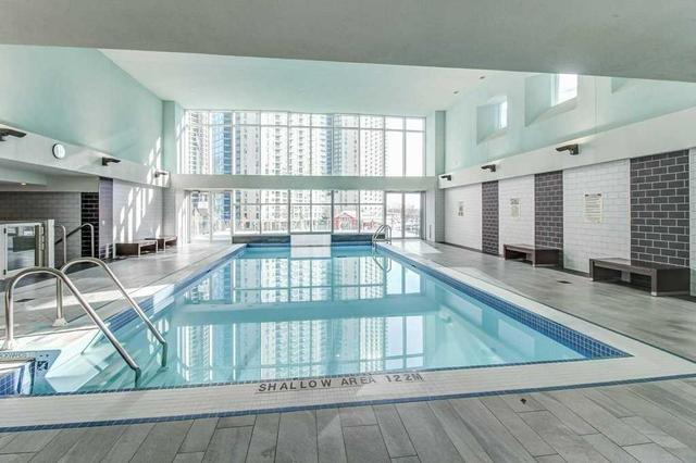 1002 - 218 Queens Quay W, Condo with 2 bedrooms, 2 bathrooms and 1 parking in Toronto ON | Image 17