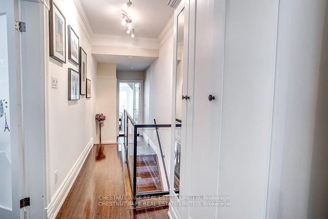 210 Macpherson Ave, House semidetached with 3 bedrooms, 2 bathrooms and 1 parking in Toronto ON | Image 7
