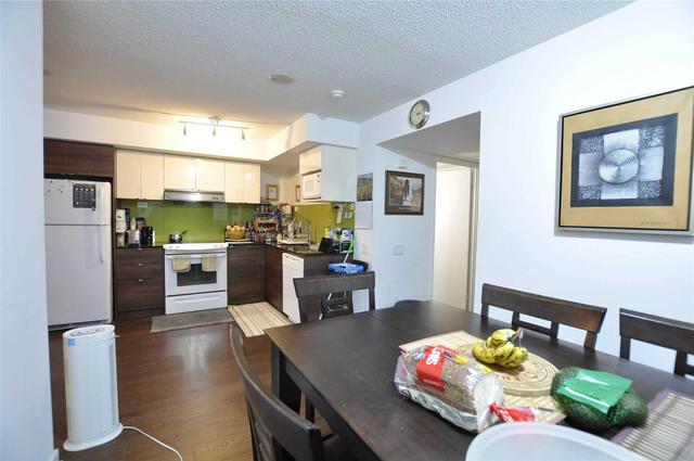 1512 - 121 Mcmahon Dr, Condo with 1 bedrooms, 1 bathrooms and 1 parking in Toronto ON | Image 11