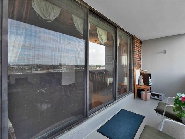 811 - 301 Prudential Dr, Condo with 3 bedrooms, 2 bathrooms and 1 parking in Toronto ON | Image 14