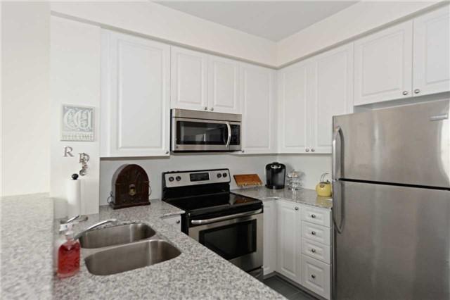 306 - 52 Harvey Johnston Way, Condo with 2 bedrooms, 1 bathrooms and 1 parking in Whitby ON | Image 5