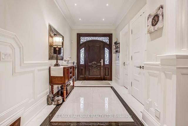 38a Doverwood Crt, House detached with 4 bedrooms, 6 bathrooms and 6 parking in Toronto ON | Image 12