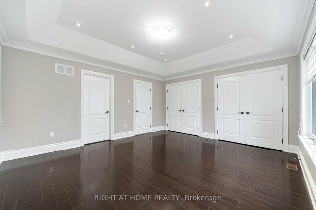 39a Wolcott Ave, House detached with 4 bedrooms, 5 bathrooms and 2 parking in Toronto ON | Image 20
