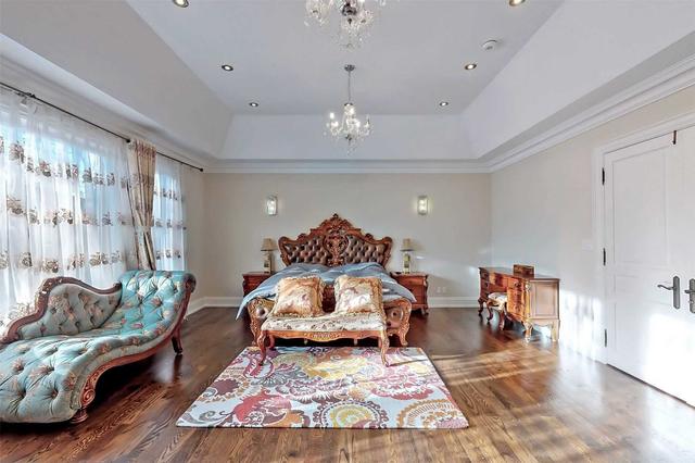 130 Maxome Ave, House detached with 5 bedrooms, 7 bathrooms and 6 parking in Toronto ON | Image 11