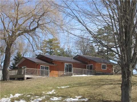 94 Verulam Dr, House detached with 2 bedrooms, 1 bathrooms and 3 parking in Kawartha Lakes ON | Image 1