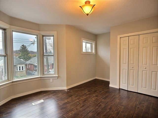446 Herkimer St, House detached with 4 bedrooms, 3 bathrooms and 1 parking in Hamilton ON | Image 5