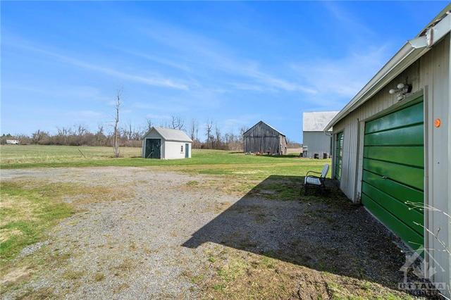 1170 County Road 43 Road, House detached with 4 bedrooms, 2 bathrooms and 10 parking in North Grenville ON | Image 25