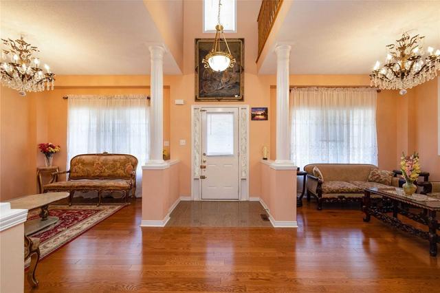 5239 Oscar Peterson Blvd, House detached with 4 bedrooms, 4 bathrooms and 7 parking in Mississauga ON | Image 35
