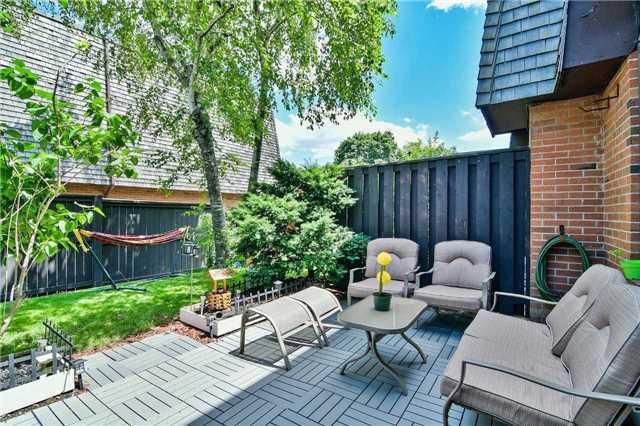 23 Briar Path, Townhouse with 3 bedrooms, 2 bathrooms and 1 parking in Brampton ON | Image 18