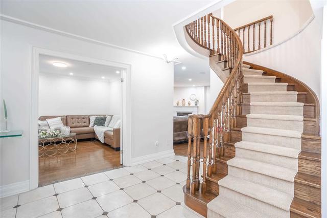 2128 Eighth Line, House detached with 4 bedrooms, 4 bathrooms and 4 parking in Oakville ON | Image 23