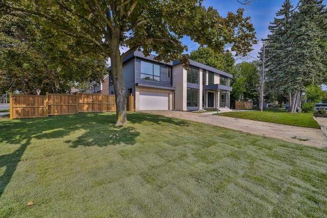 40 Mattice Rd, House detached with 4 bedrooms, 6 bathrooms and 6 parking in Toronto ON | Image 32