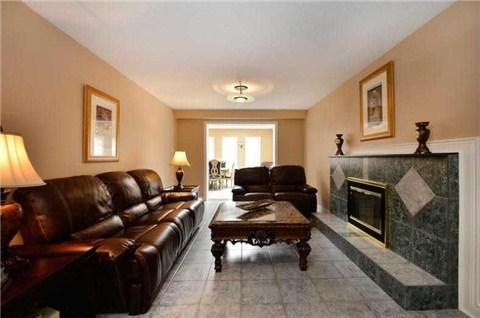 95 Hawman Ave, House detached with 4 bedrooms, 5 bathrooms and 6 parking in Vaughan ON | Image 10