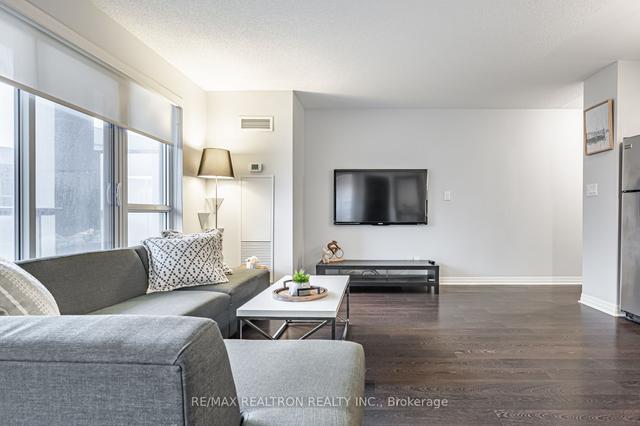 301 - 30 Herons Hill Way, Condo with 1 bedrooms, 1 bathrooms and 1 parking in Toronto ON | Image 21
