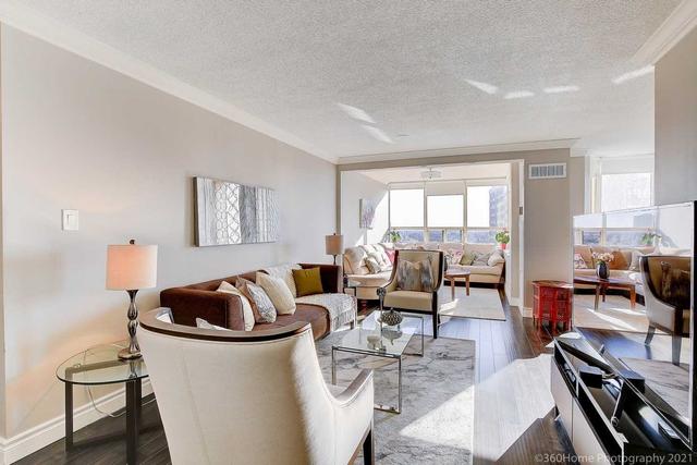 1402 - 30 Malta Ave, Condo with 3 bedrooms, 2 bathrooms and 1 parking in Brampton ON | Image 23