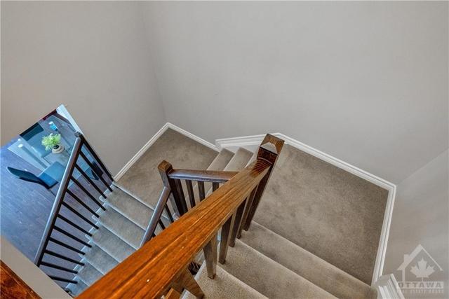 328 Alasken Drive, Townhouse with 4 bedrooms, 3 bathrooms and 3 parking in Ottawa ON | Image 13