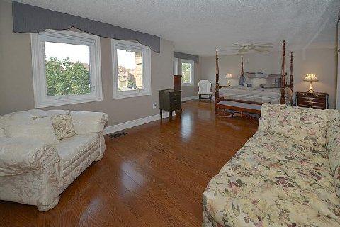 3655 Loyalist Dr, House detached with 4 bedrooms, 3 bathrooms and 2 parking in Mississauga ON | Image 10