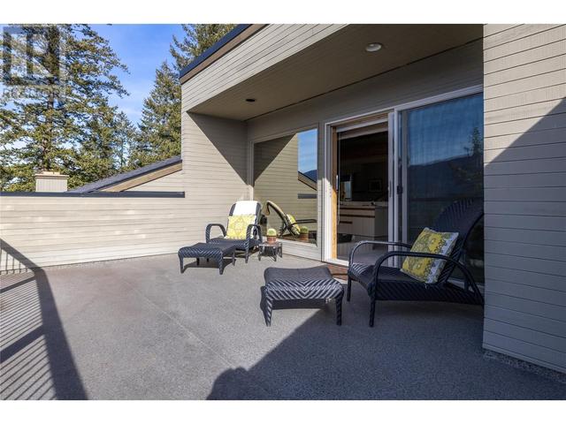 1238 Kyndree Court, House detached with 2 bedrooms, 4 bathrooms and 11 parking in Kelowna BC | Image 50