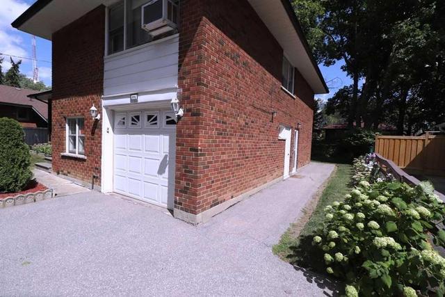 1771 Pharmacy Ave, House detached with 3 bedrooms, 2 bathrooms and 4 parking in Toronto ON | Image 5