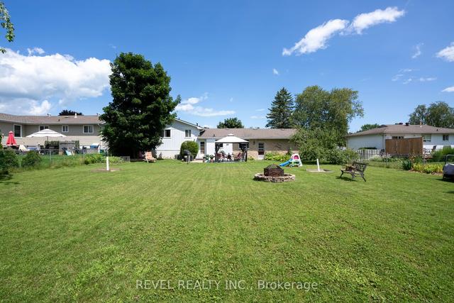 286 Pine Dr, House detached with 3 bedrooms, 1 bathrooms and 6 parking in Barrie ON | Image 14