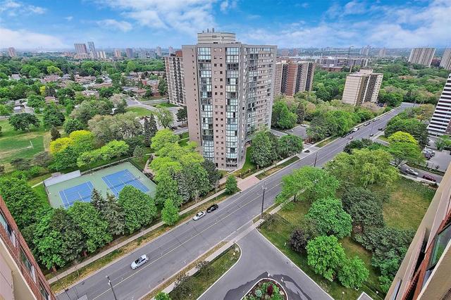 2104 - 61 Richview Rd, Condo with 2 bedrooms, 2 bathrooms and 1 parking in Toronto ON | Image 30