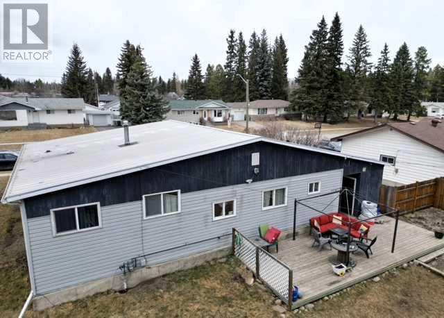 4221 5 Avenue, House detached with 3 bedrooms, 1 bathrooms and 6 parking in Edson AB | Image 18
