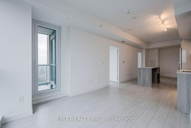 902 - 31 Tippett Rd, Condo with 2 bedrooms, 2 bathrooms and 1 parking in Toronto ON | Image 4