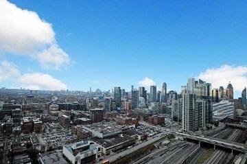 3812 - 15 Iceboat Terr, Condo with 1 bedrooms, 1 bathrooms and 1 parking in Toronto ON | Image 1