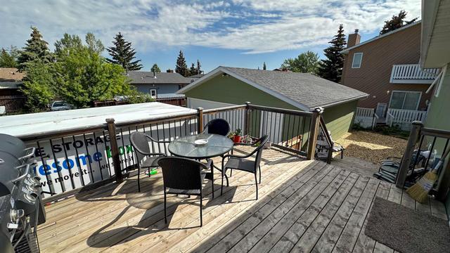 5218 Silverpark Close, House detached with 6 bedrooms, 3 bathrooms and 5 parking in Olds AB | Image 35