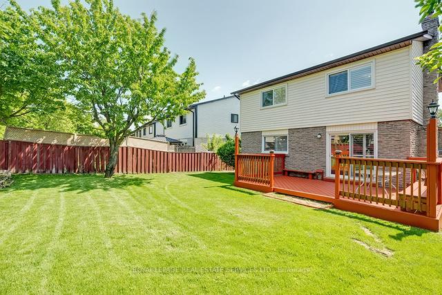 6230 Atherly Cres, House detached with 3 bedrooms, 3 bathrooms and 3 parking in Mississauga ON | Image 30