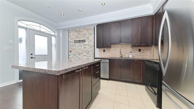 115 - 383 Prince Of Wales Dr, Townhouse with 3 bedrooms, 3 bathrooms and 2 parking in Mississauga ON | Image 38