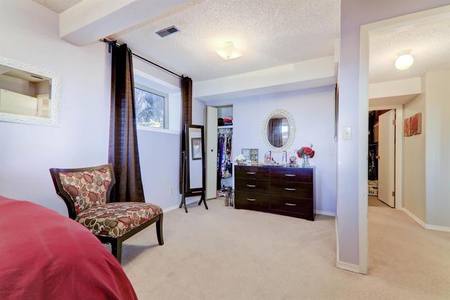 21 - 2323 Oakmoor Drive Sw, Home with 2 bedrooms, 1 bathrooms and 2 parking in Calgary AB | Image 11