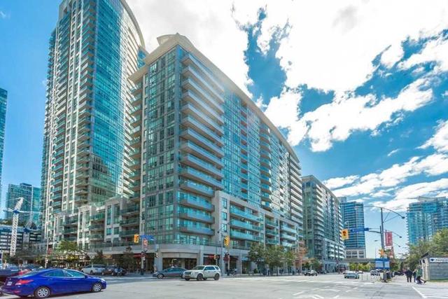612 - 51 Lower Simcoe St, Condo with 1 bedrooms, 1 bathrooms and null parking in Toronto ON | Image 1