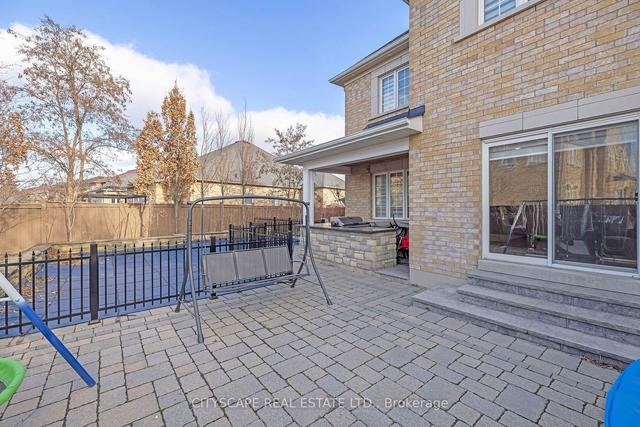 73 Louvain Dr, House detached with 4 bedrooms, 4 bathrooms and 7 parking in Brampton ON | Image 27