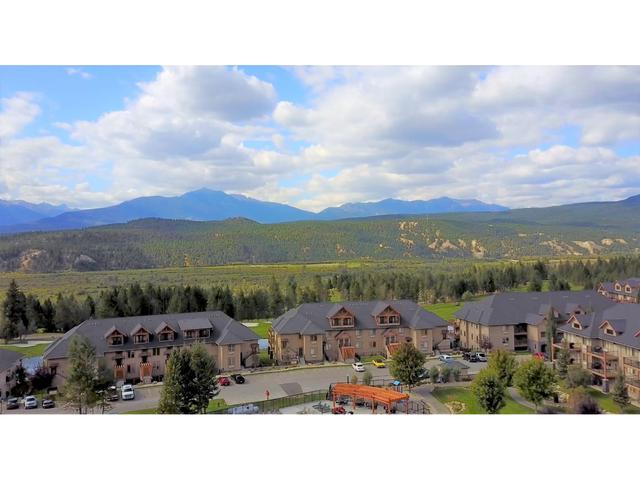 426 D   400 Bighorn Boulevard, Condo with 3 bedrooms, 3 bathrooms and null parking in Radium Hot Springs BC | Image 82