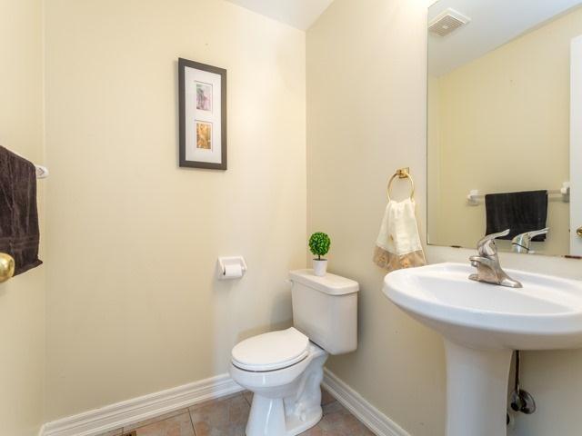 83 Armitage Cres, House detached with 4 bedrooms, 3 bathrooms and 2 parking in Ajax ON | Image 11