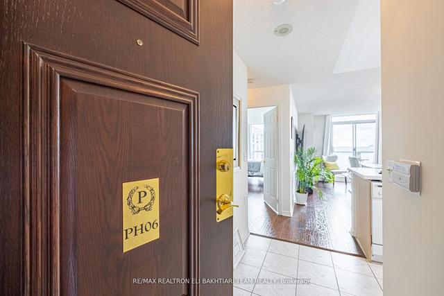 ph6 - 20 Olive Ave, Condo with 1 bedrooms, 1 bathrooms and 1 parking in Toronto ON | Image 1
