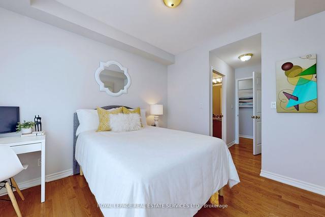 705 - 4200 Bathurst St, Condo with 2 bedrooms, 3 bathrooms and 2 parking in Toronto ON | Image 15