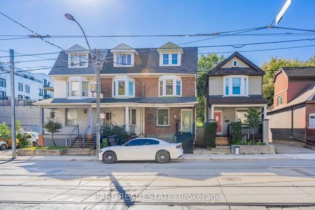 14 Coxwell Ave, House attached with 3 bedrooms, 1 bathrooms and 0 parking in Toronto ON | Image 8