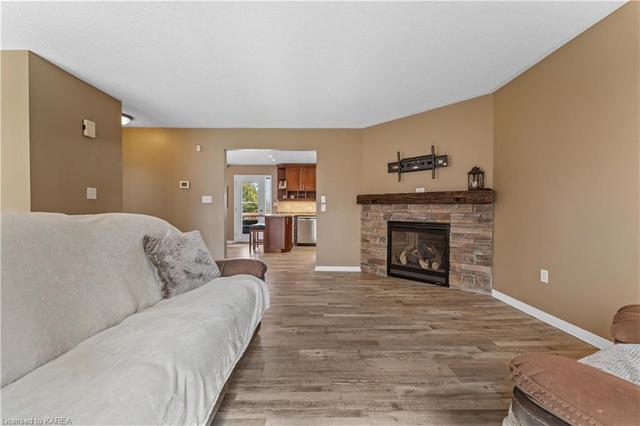 315 Amherst Drive, House detached with 4 bedrooms, 2 bathrooms and 6 parking in Loyalist ON | Image 33