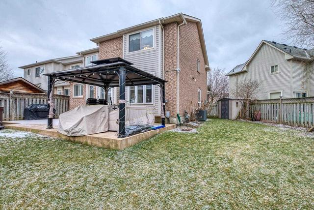 2232 Kenneth Cres, House detached with 3 bedrooms, 3 bathrooms and 3 parking in Burlington ON | Image 19